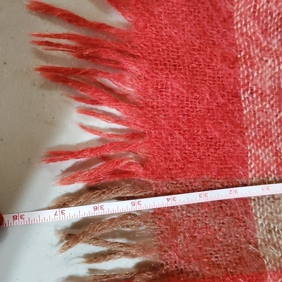 Hudson Bay Co Made in Scotland Vintage Plaid 70/30% Mohair & Wool Fringed Throw - Picture 3 of 5